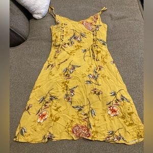 XS Charlotte Russe Sun Dress